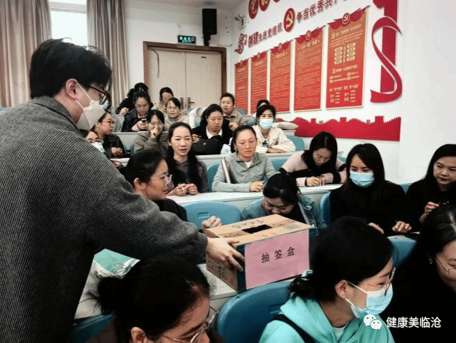 香港六宝典资料免费