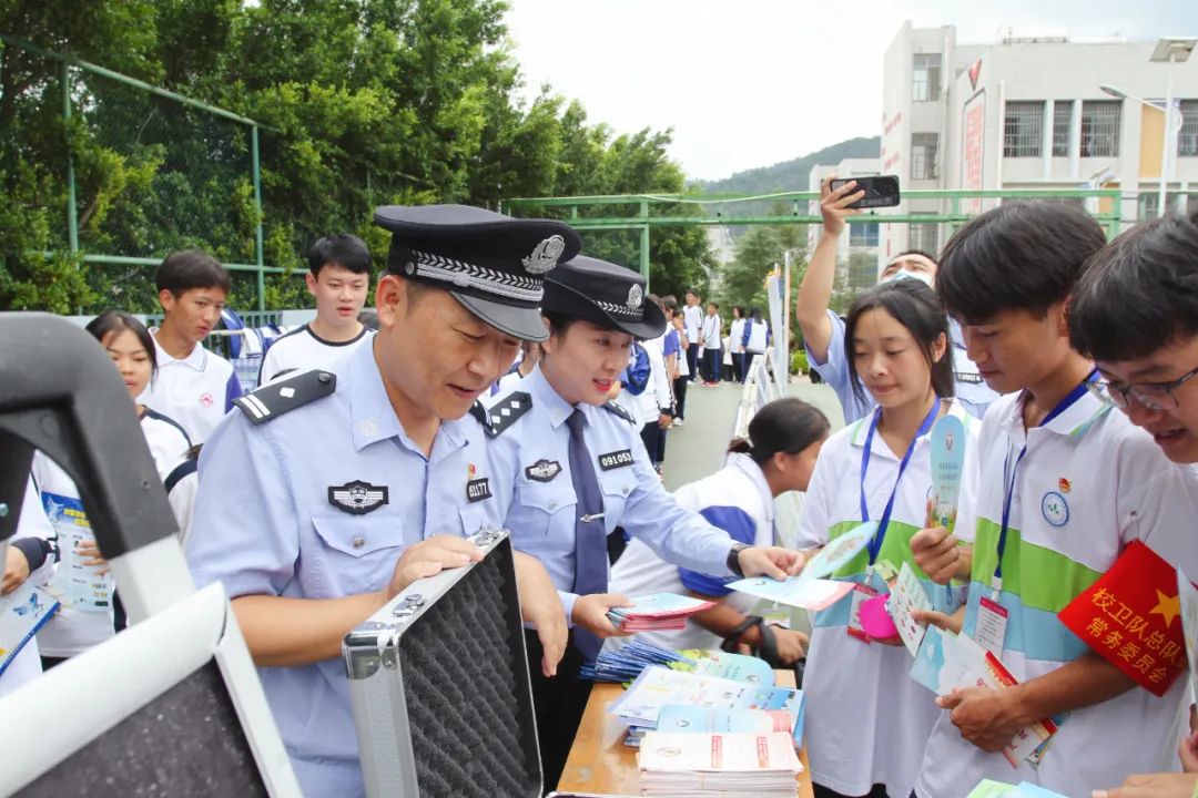 香港六宝典资料免费