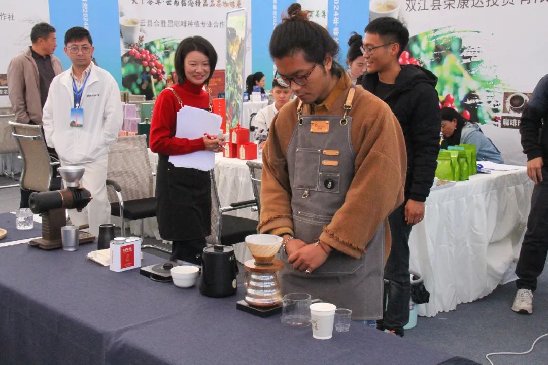 香港六宝典资料免费