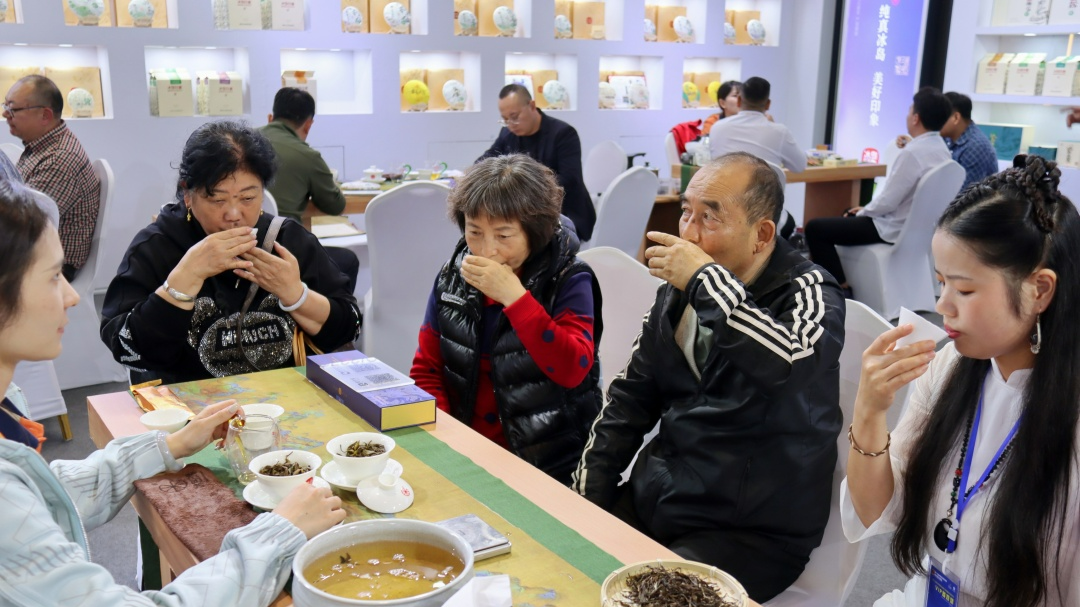 香港六宝典资料免费