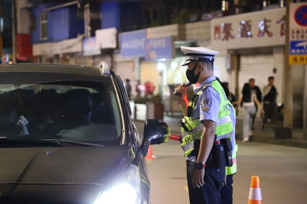 香港六宝典资料免费