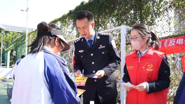 香港六宝典资料免费